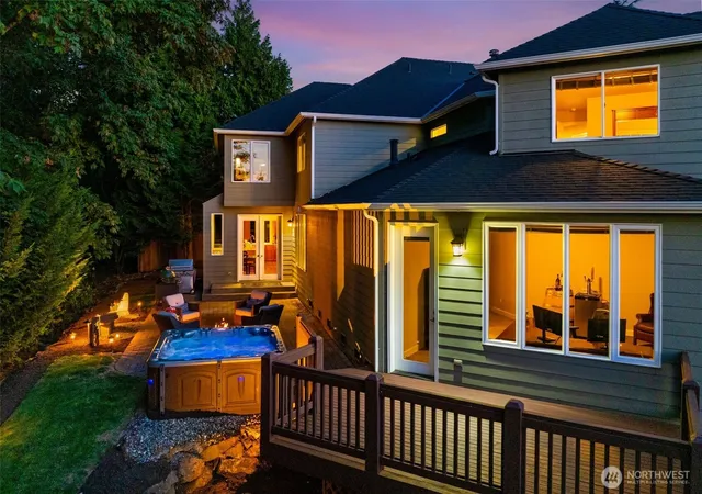 Photo 3 of Single family home for sale at 306 240th Place Se, Sammamish, WA 98074 | MLS# NWM2576869 | Listing updated on 2026-09-25