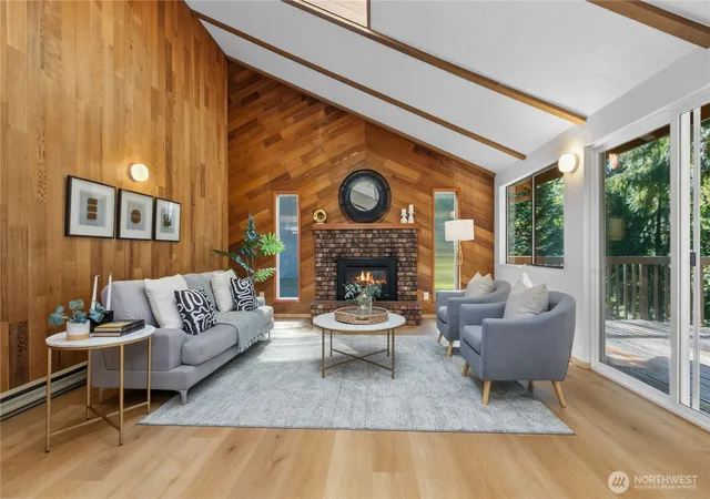 Photo 1 of Single family home for sale at 6 Swallow Cir, Bellingham, WA 98229 | MLS# NWM2576892 | Listing updated on 2026-09-26