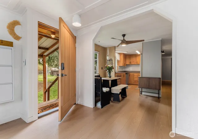 Photo 4 of Sale Pending at 18405 SE 162nd Street, Renton, WA 98058 | MLS# NWM2576895 | Listing updated on 2026-09-28