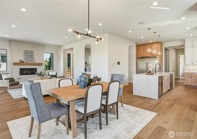 Photo 4 of Sale Pending at 2946 215th Place SW, Brier, WA 98036 | MLS# NWM2576916 | Listing updated on 2026-10-02