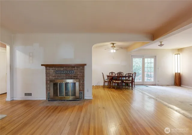 Photo 4 of Single family home for sale at 1227 Alvarado Ter, Walla Walla, WA 99362 | MLS# NWM2576937 | Listing updated on 2026-09-21