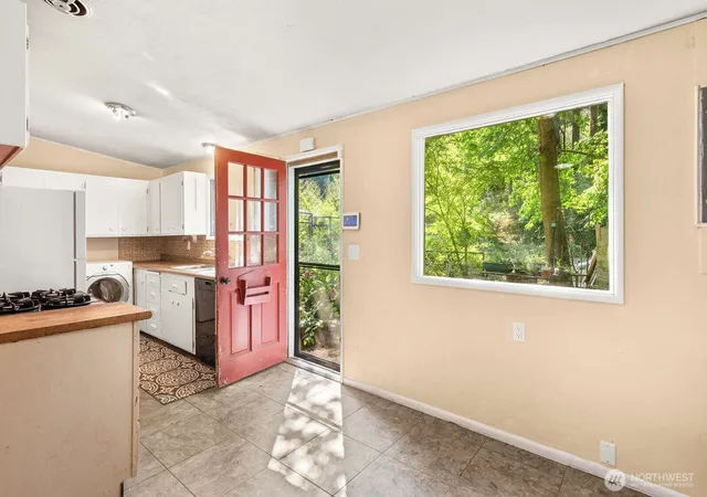 Photo 2 of Single family home for sale at 10311 Sw 228th Street, Vashon, WA 98070 | MLS# NWM2576961 | Listing updated on 2026-10-03