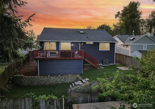 Photo 3 of Single family home for sale at 27728 149th Place SE, Kent, WA 98042 | MLS# NWM2576982 | Listing updated on 2026-09-26