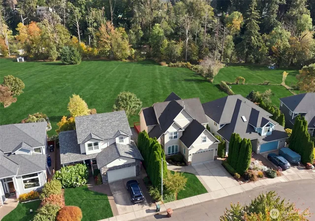 Photo 2 of Single family home for sale at 2708 N L St, Washougal, WA 98671 | MLS# NWM2576988 | Listing updated on 2026-10-23