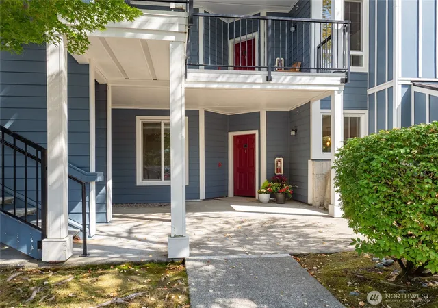 Photo 2 of Sale Pending at 3926 243rd Place Se #H102, Bothell, WA 98021 | MLS# NWM2576999 | Listing updated on 2026-09-26
