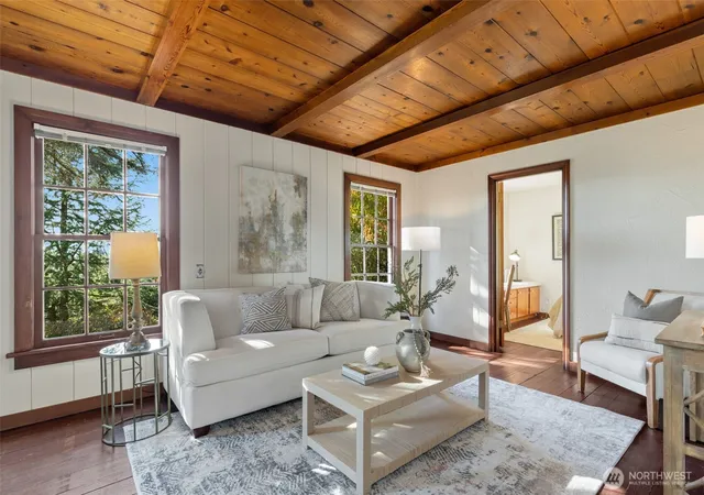 Photo 3 of Single family home for sale at 3226 30th Avenue W, Seattle, WA 98199 | MLS# NWM2577016 | Listing updated on 2026-10-01