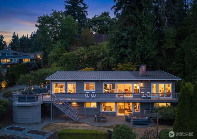 Photo 3 of Single family home for sale at 6924 96th Avenue SE, Mercer Island, WA 98040 | MLS# NWM2577031 | Listing updated on 2026-10-01