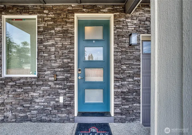 Photo 2 of Single family home for sale at 2610 179th Place Ne, Marysville, WA 98271 | MLS# NWM2577032 | Listing updated on 2026-10-01