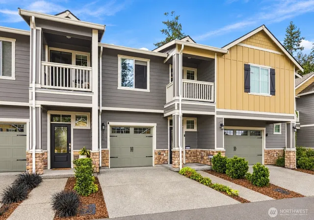 Photo 1 of Townhouse for sale at 8717 E Gilman Ave, Arlington, WA 98223 | MLS# NWM2577033 | Listing updated on 2026-09-17