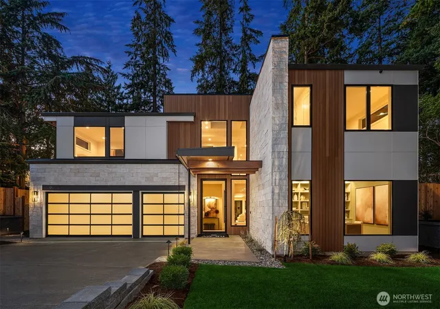 Photo 1 of Mansion for sale at 9030 Ne 21st Place, Clyde Hill, WA 98004 | MLS# NWM2577041 | Listing updated on 2026-09-28