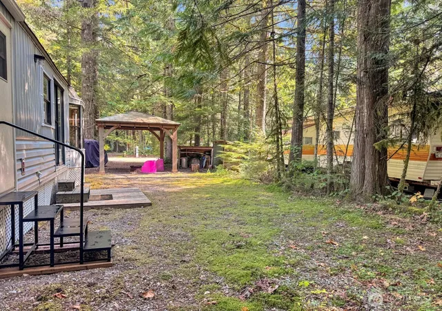 Photo 3 of Manufactured home for sale at 144 5 Big River Blvd W, Deming, WA 98244 | MLS# NWM2577054 | Listing updated on 2026-09-25