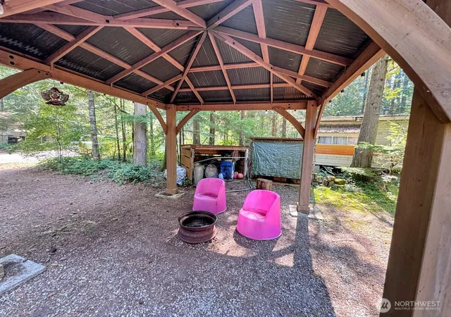 Photo 4 of Manufactured home for sale at 144 5 Big River Blvd W, Deming, WA 98244 | MLS# NWM2577054 | Listing updated on 2026-09-25
