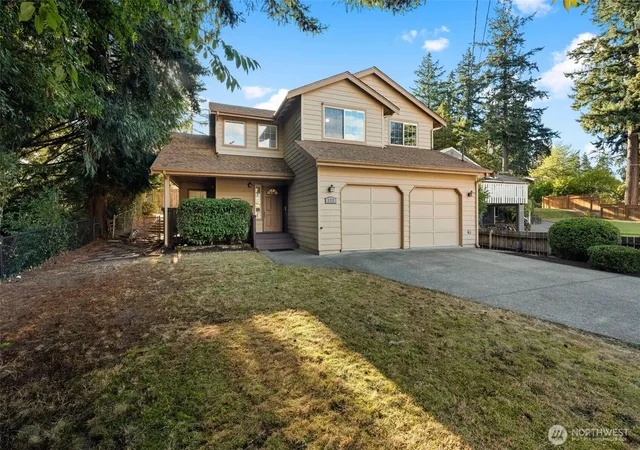 Photo 1 of Sale Pending at 372 Farallone Ave, Fircrest, WA 98466 | MLS# NWM2577080 | Listing updated on 2026-09-29