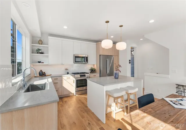 Photo 4 of Single family home for sale at 3934 S Angeline St, Seattle, WA 98118 | MLS# NWM2577122 | Listing updated on 2026-09-30