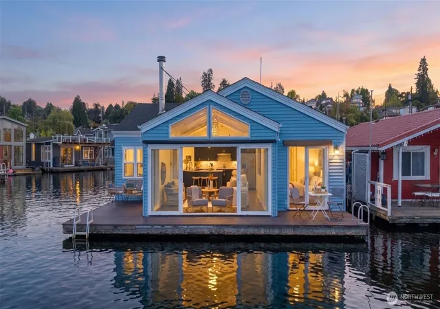 Single family home for sale at 1212 E Shelby St #5, Seattle, WA 98102 | MLS# NWM2577133