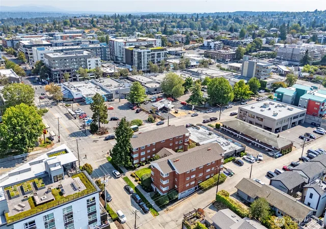 Photo 3 of Sale Pending at 4405 Sw Alaska St #304, Seattle, WA 98116 | MLS# NWM2577142 | Listing updated on 2026-09-29