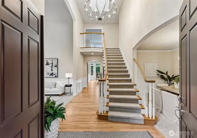 Photo 3 of Mansion for sale at 13611 Northeast 136th Pl, Kirkland, WA 98034 | MLS# NWM2577160 | Listing updated on 2026-10-01