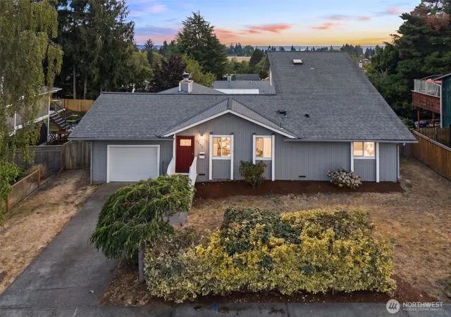 Photo 2 of Sale Pending at 4908 22nd Avenue Ne, Tacoma, WA 98422 | MLS# NWM2577164 | Listing updated on 2026-09-21