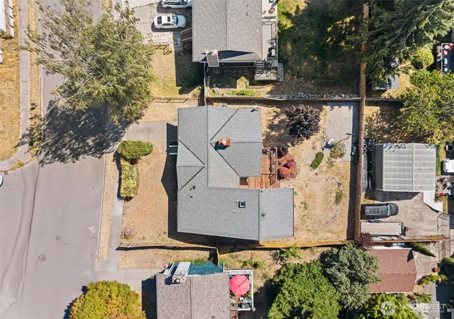 Photo 3 of Sale Pending at 4908 22nd Avenue Ne, Tacoma, WA 98422 | MLS# NWM2577164 | Listing updated on 2026-09-21