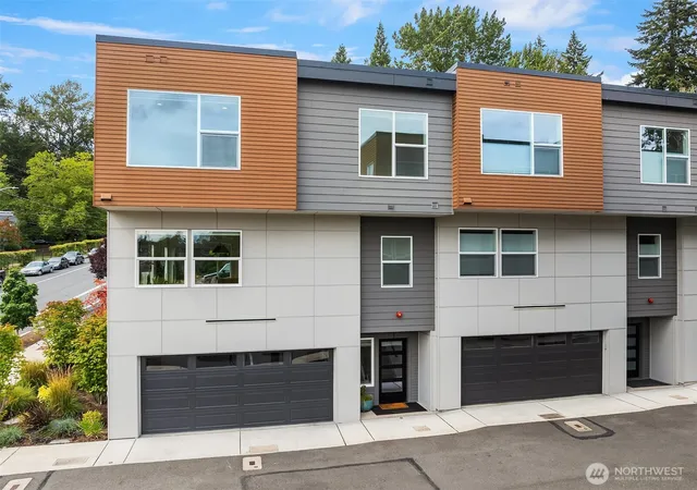 Townhouse for sale at 6712 NE 185th Street #1, Kenmore, WA 98028 | MLS# NWM2577200