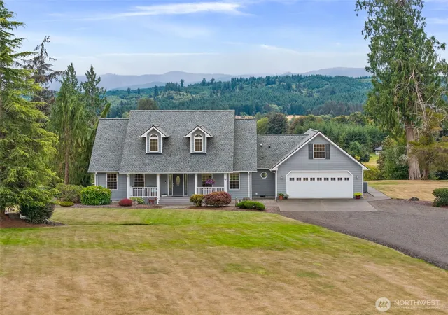 Photo 2 of Single family home for sale at 15 Penny Ln, Raymond, WA 98577 | MLS# NWM2577219 | Listing updated on 2026-09-25