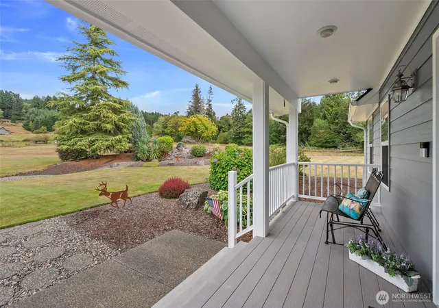Photo 4 of Single family home for sale at 15 Penny Ln, Raymond, WA 98577 | MLS# NWM2577219 | Listing updated on 2026-09-25
