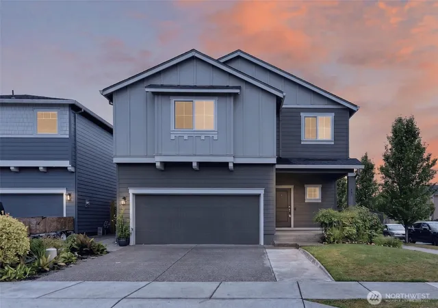 Photo 3 of Single family home for sale at 291 N 34th Court, Ridgefield, WA 98642 | MLS# NWM2577220 | Listing updated on 2026-09-22