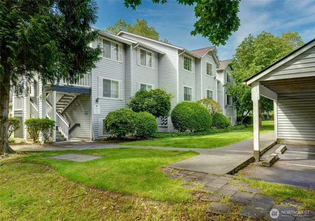 Photo 1 of Condo for sale at 7453 Newcastle Golf Clb Rd #L304, Newcastle, WA 98059 | MLS# NWM2577230 | Listing updated on 2026-09-25