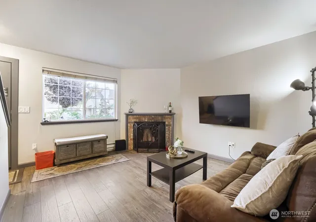 Photo 1 of Condo for sale at 115 124 Street SE #B4, Everett, WA 98208 | MLS# NWM2577235 | Listing updated on 2026-10-05
