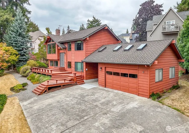 Photo 2 of Single family home for sale at 20204 Church Lake Dr E, Bonney Lake, WA 98391 | MLS# NWM2577242 | Listing updated on 2026-09-26