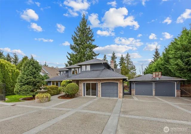 Photo 3 of Sale Pending at 4728 137th Street Se, Snohomish, WA 98296 | MLS# NWM2577266 | Listing updated on 2026-10-01