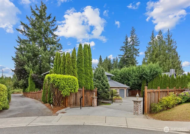Photo 4 of Sale Pending at 4728 137th Street SE, Snohomish, WA 98296 | MLS# NWM2577266 | Listing updated on 2026-10-01