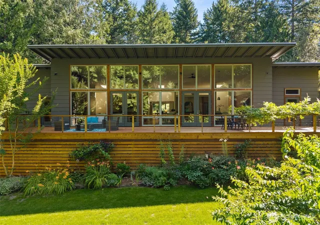 Photo 2 of Sale Pending at 13123 Phelps Rd Ne, Bainbridge Island, WA 98110 | MLS# NWM2577268 | Listing updated on 2026-09-26