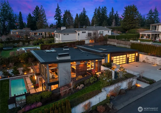 Photo 1 of Mansion for sale at 9404 Northeast 20th St, Clyde Hill, WA 98004 | MLS# NWM2577269 | Listing updated on 2026-09-24