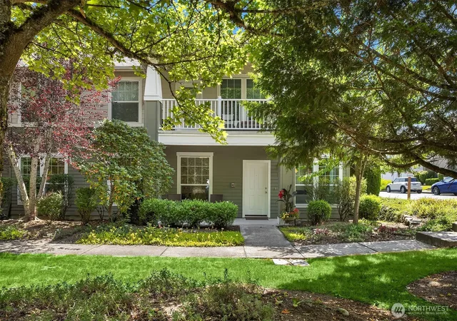 Photo 4 of Condo for sale at 22675 NE Alder Crst Dr #102, Redmond, WA 98053 | MLS# NWM2577283 | Listing updated on 2026-09-25