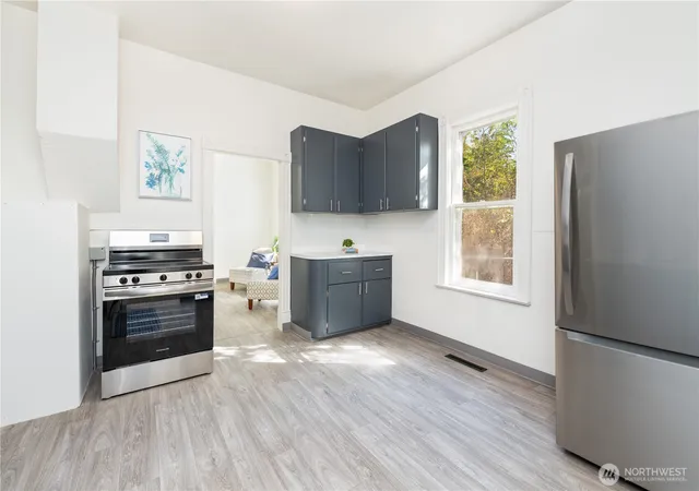 Photo 3 of Single family home for sale at 2312 S G St, Tacoma, WA 98405 | MLS# NWM2577285 | Listing updated on 2026-10-01