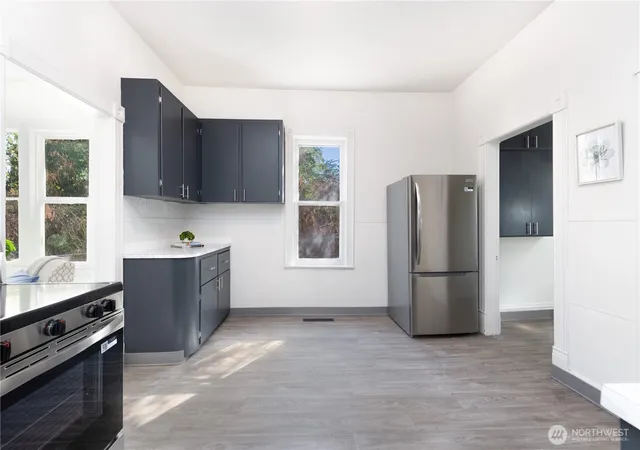 Photo 4 of Single family home for sale at 2312 S G St, Tacoma, WA 98405 | MLS# NWM2577285 | Listing updated on 2026-10-01