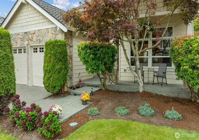 Photo 2 of Sale Pending at 17420 33rd Drive Se, Bothell, WA 98012 | MLS# NWM2577306 | Listing updated on 2026-09-23