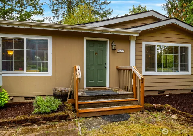 Photo 4 of Sale Pending at 21709 58th Avenue E, Spanaway, WA 98387 | MLS# NWM2577329 | Listing updated on 2026-09-21