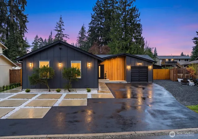 Photo 1 of Single family home for sale at 11124 29th Drive Se, Everett, WA 98208 | MLS# NWM2577331 | Listing updated on 2026-09-28