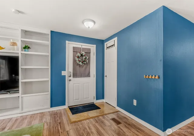 Photo 3 of Manufactured home for sale at 9218 13th Place Se, Lake Stevens, WA 98258 | MLS# NWM2577336 | Listing updated on 2026-09-29
