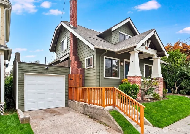 Photo 2 of Single family home for sale at 616 N Steele St, Tacoma, WA 98406 | MLS# NWM2577355 | Listing updated on 2026-09-24