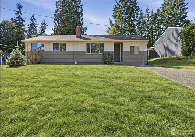 Photo 1 of Single family home for sale at 20926 74th Avenue W, Edmonds, WA 98026 | MLS# NWM2577372 | Listing updated on 2026-09-23