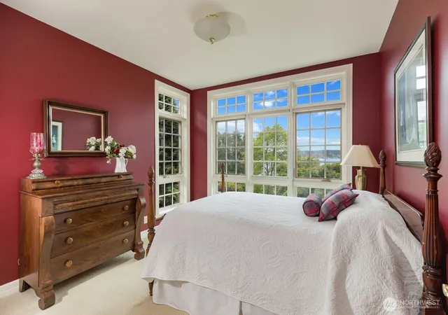 Photo 39 of Single family home for sale at 6681 NE Windermere Rd, Seattle, WA 98115 | MLS# NWM2577386 | Listing updated on 2026-09-25