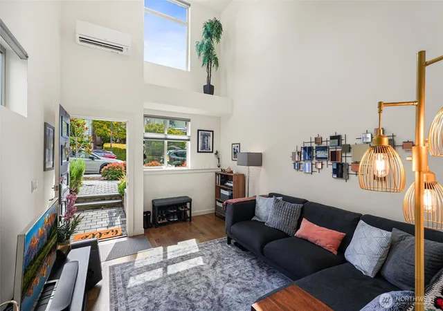 Photo 1 of Townhouse for sale at 5021 Sand Point Pl NE #E, Seattle, WA 98105 | MLS# NWM2577392 | Listing updated on 2026-09-22