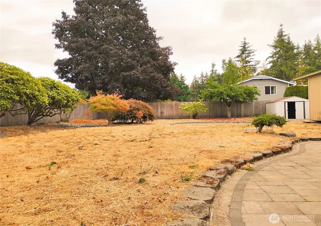 Photo 4 of Single family home for sale at 15103 Westmore Dr E, Puyallup, WA 98374 | MLS# NWM2577441 | Listing updated on 2026-10-02
