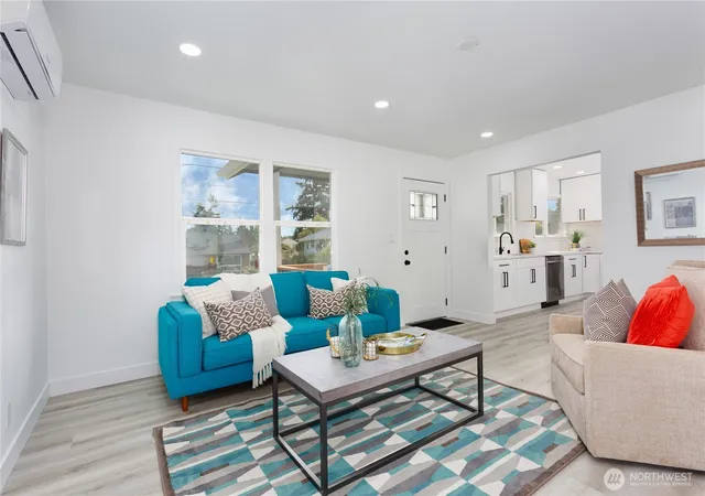 Photo 4 of Single family home for sale at 1665 S 42nd Street, Tacoma, WA 98418 | MLS# NWM2577452 | Listing updated on 2026-09-25