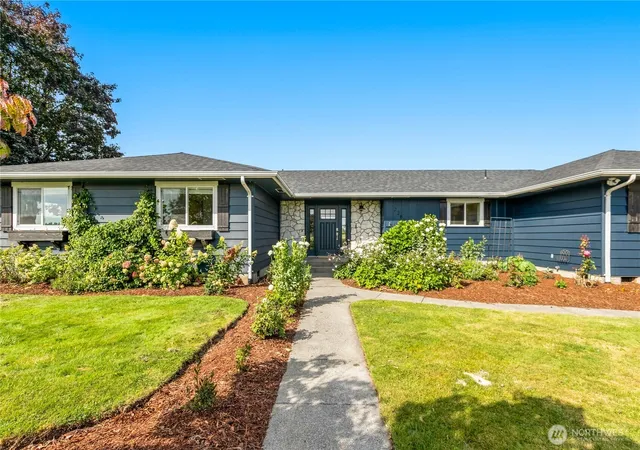 Photo 3 of Single family home for sale at 2286 Stickney Is Rd, Everson, WA 98247 | MLS# NWM2577467 | Listing updated on 2026-09-21