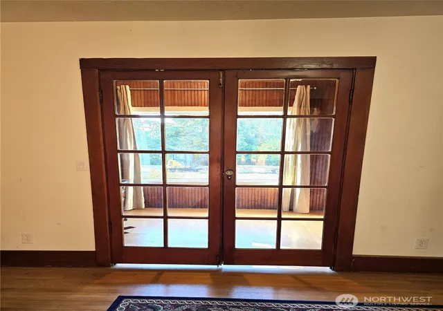 Photo 4 of Single family home for sale at 508 Cedar St NE, Ilwaco, WA 98624 | MLS# NWM2577472 | Listing updated on 2026-10-01