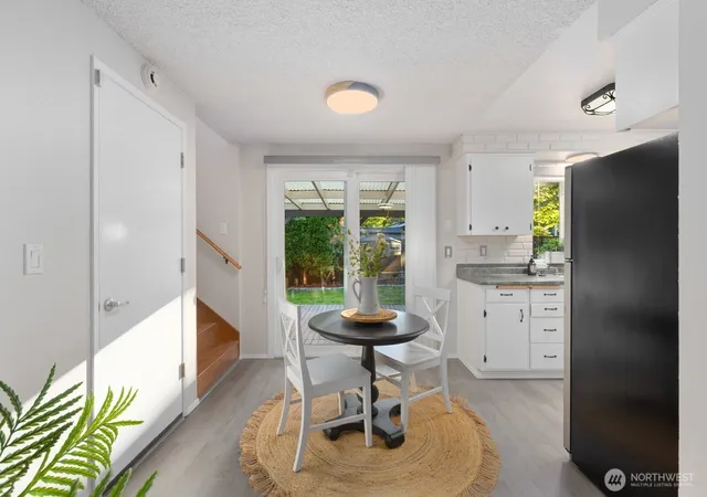 Photo 3 of Sale Pending at 7210 89th Avenue Se, Snohomish, WA 98290 | MLS# NWM2577473 | Listing updated on 2026-09-23